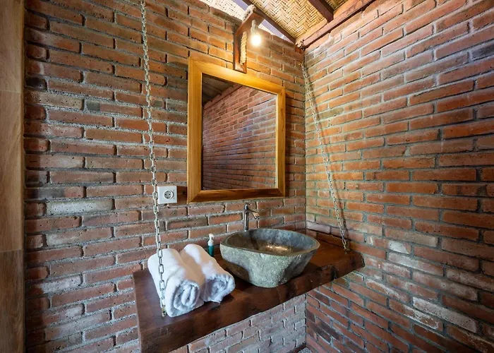 Lumbung Sari 3* Uluwatu